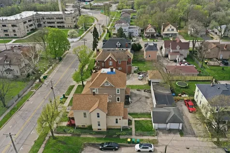 315 Richards Street Joliet IL 60433