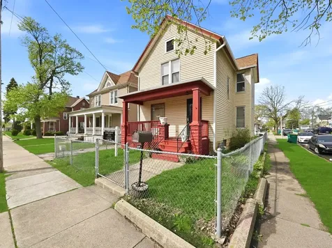315 Richards Street Joliet IL 60433
