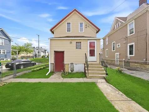 315 Richards Street Joliet IL 60433