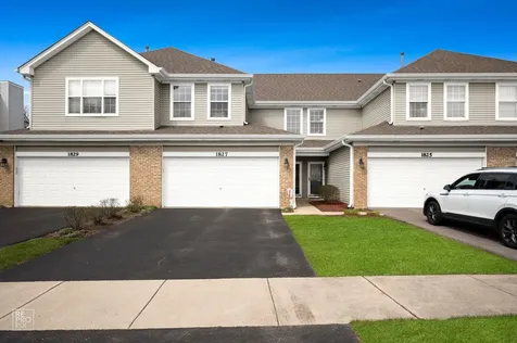 1827 Golden Gate Lane Naperville IL 60563