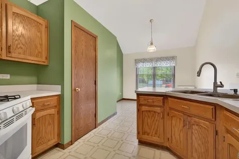 3431 Lake Side Circle Joliet IL 60431