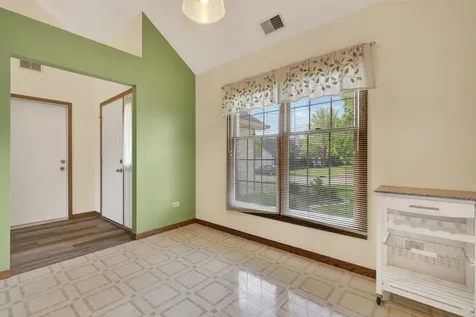 3431 Lake Side Circle Joliet IL 60431