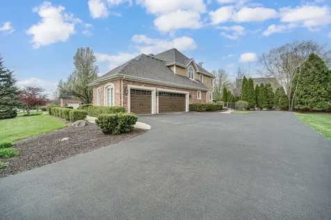 3N777 Walt Whitman Road St. Charles IL 60175