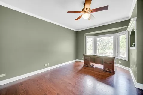 3N777 Walt Whitman Road St. Charles IL 60175