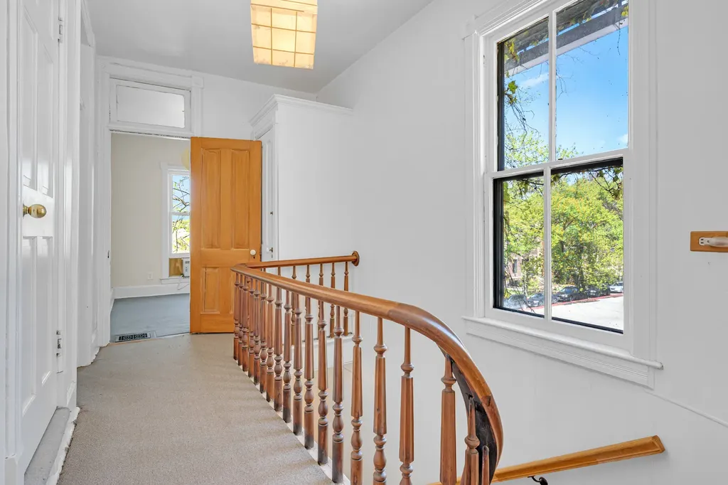 5445 South Dorchester Avenue Chicago IL 60615