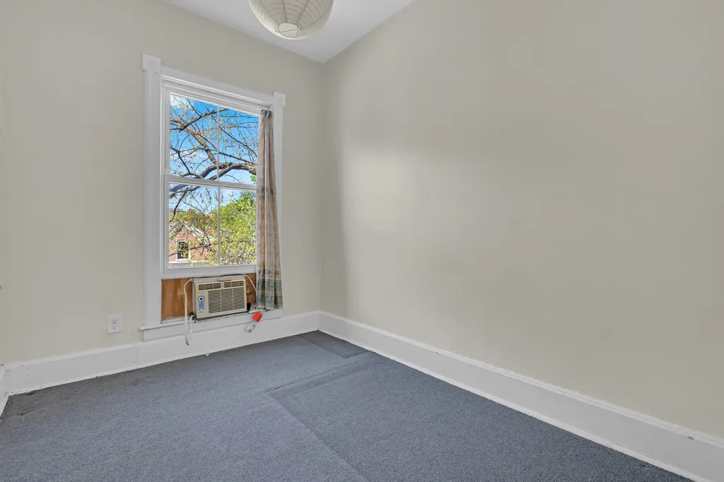 5445 South Dorchester Avenue Chicago IL 60615