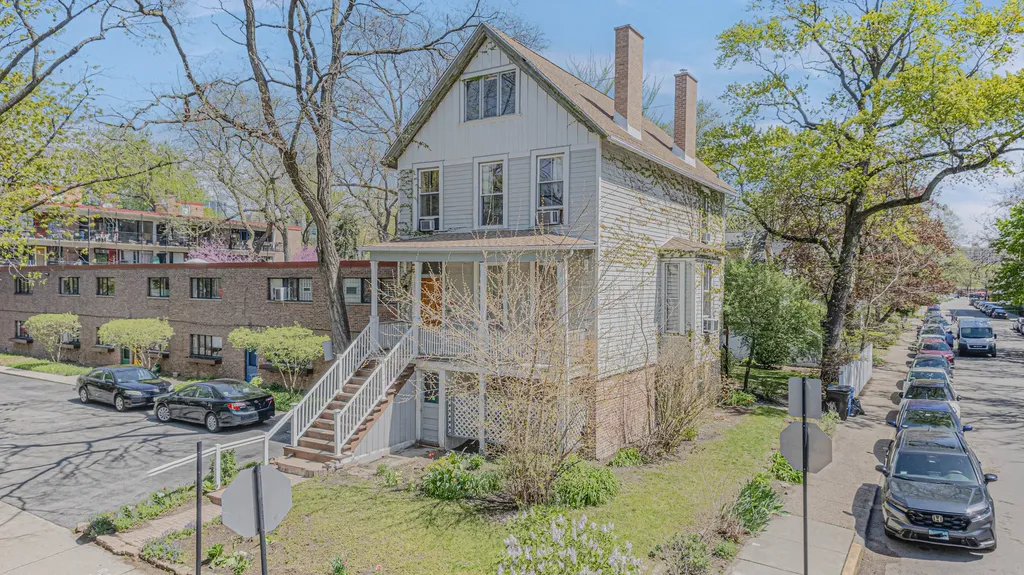 5445 South Dorchester Avenue Chicago IL 60615