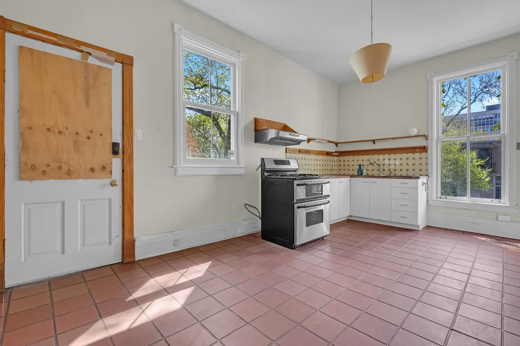 5445 South Dorchester Avenue Chicago IL 60615