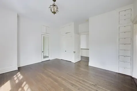 1046 Ridge Street Evanston IL 60202