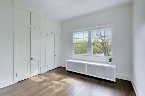 1046 Ridge Street Evanston IL 60202
