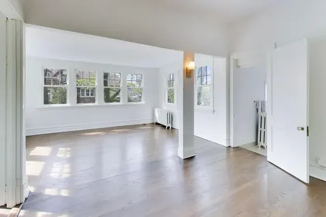 1046 Ridge Street Evanston IL 60202