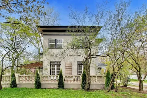 1046 Ridge Street Evanston IL 60202