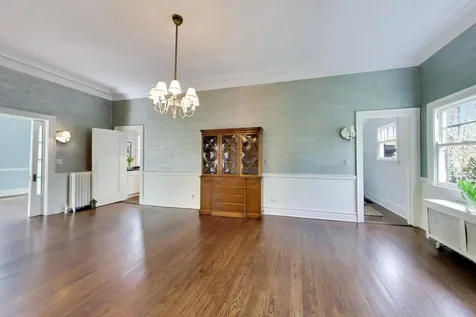 1046 Ridge Street Evanston IL 60202