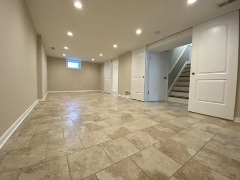 2171 Laura Lane Des Plaines IL 60018
