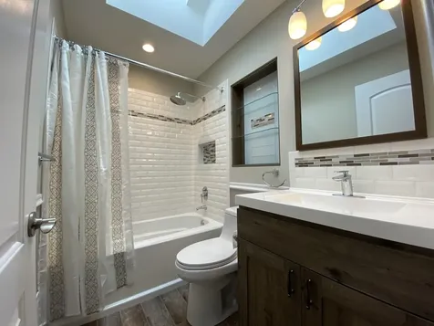 2171 Laura Lane Des Plaines IL 60018