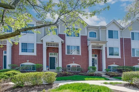 136 Morgans Gate Drive Wood Dale IL 60191