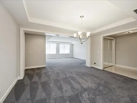 10 East Burlington Street Riverside IL 60546