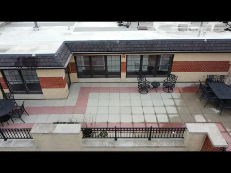 10 East Burlington Street Riverside IL 60546