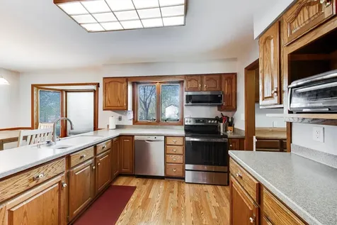 525 Skyline Drive Algonquin IL 60102