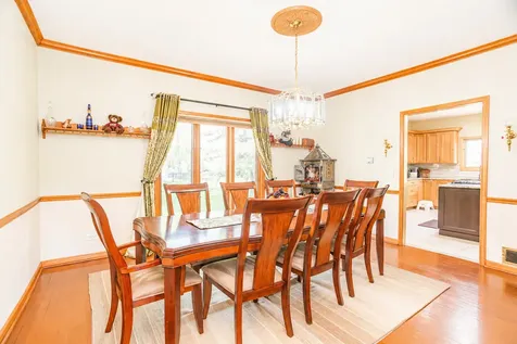 1368 Hunter Circle Naperville IL 60540