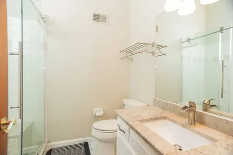 1368 Hunter Circle Naperville IL 60540