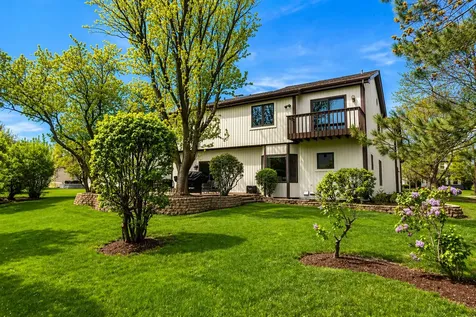 1368 Hunter Circle Naperville IL 60540