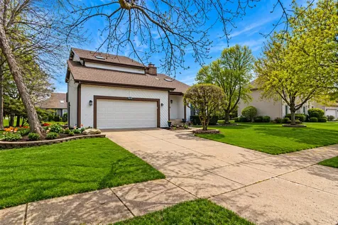 1368 Hunter Circle Naperville IL 60540