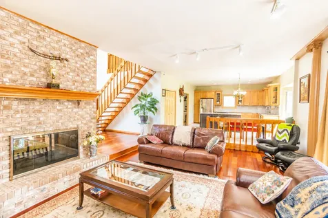1368 Hunter Circle Naperville IL 60540