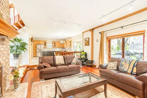1368 Hunter Circle Naperville IL 60540