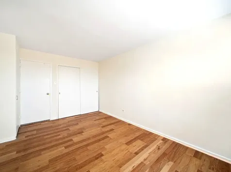 6030 North Sheridan Road Chicago IL 60660