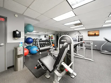 6030 North Sheridan Road Chicago IL 60660