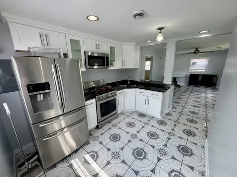 14056 South Marquette Avenue Burnham IL 60633