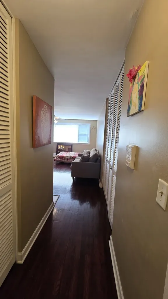 2411 West Balmoral Avenue Chicago IL 60625