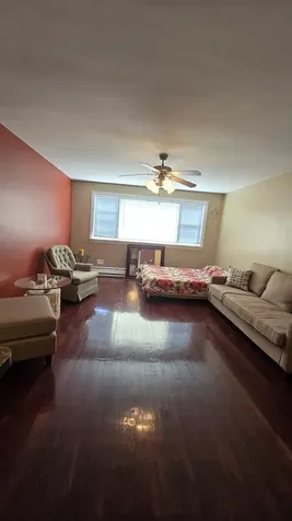 2411 West Balmoral Avenue Chicago IL 60625