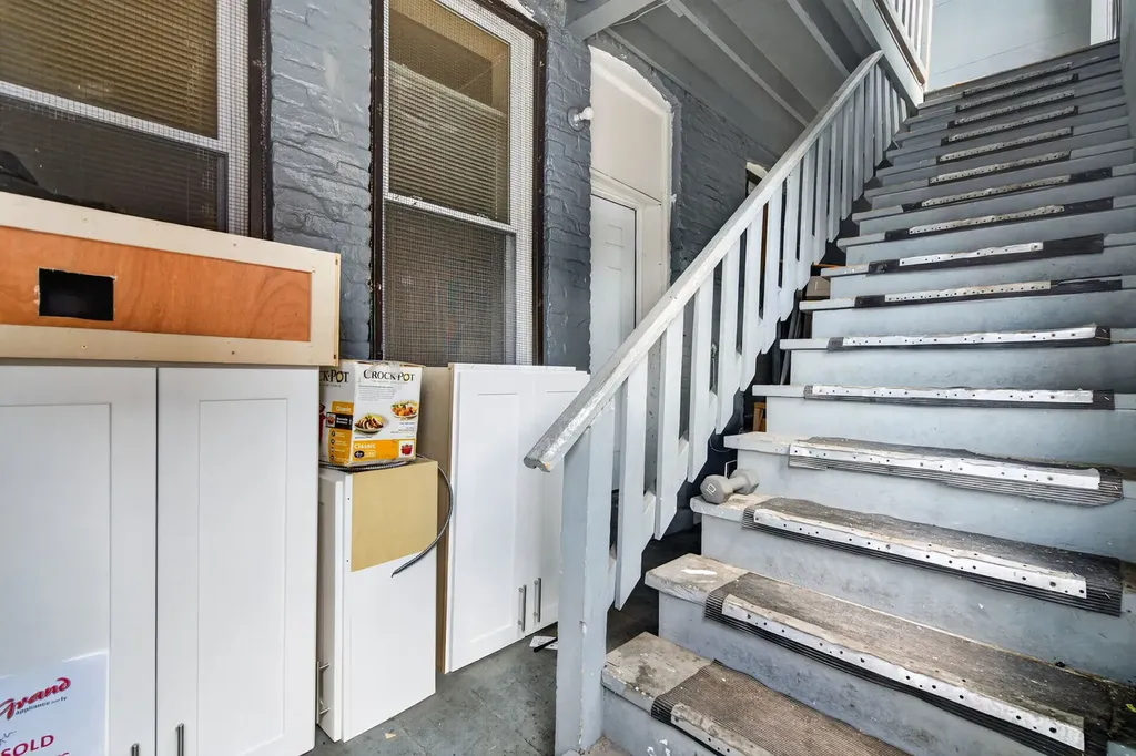 3657 West Ohio Street Chicago IL 60624