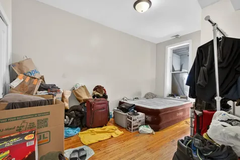 3657 West Ohio Street Chicago IL 60624