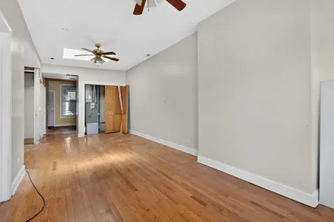 3657 West Ohio Street Chicago IL 60624