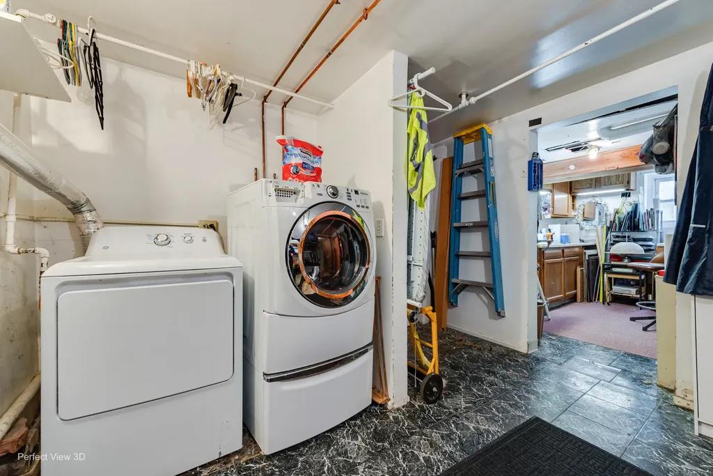 4050 North Menard Avenue Chicago IL 60634