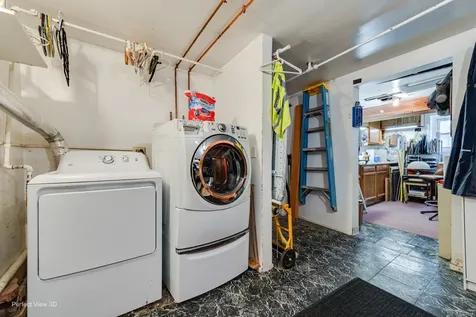 4050 North Menard Avenue Chicago IL 60634