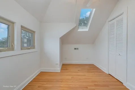 4050 North Menard Avenue Chicago IL 60634