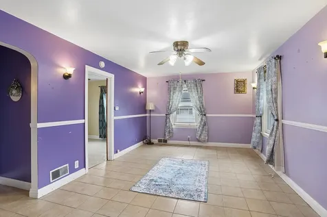 68 West 24th Street Chicago Heights IL 60411