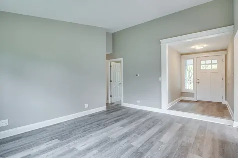 106 Foxcroft Road Naperville IL 60565