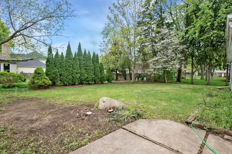 106 Foxcroft Road Naperville IL 60565
