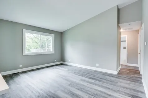 106 Foxcroft Road Naperville IL 60565