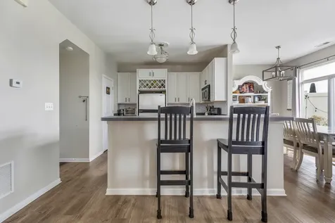 302 Parkside Drive Shorewood IL 60404