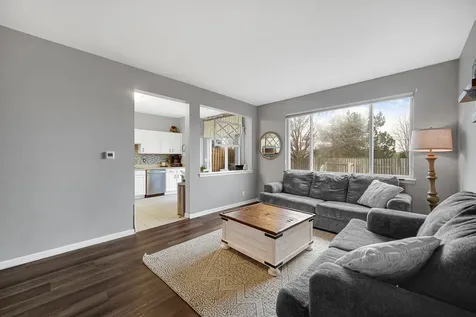 1882 North Wentworth Circle Romeoville IL 60446