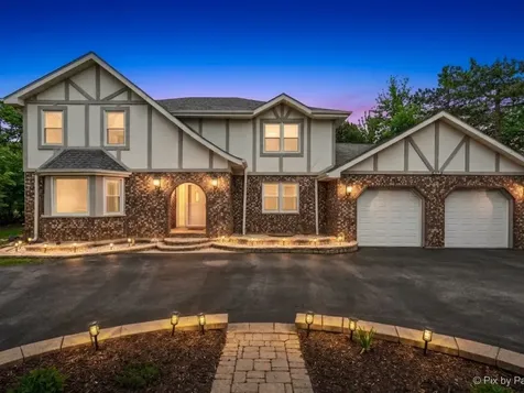 801 Waltz Court Prospect Heights IL 60070