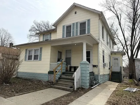 511 East Jackson Street Bloomington IL 61701