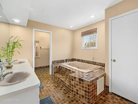 11547 Burr Oak Lane Burr Ridge IL 60527