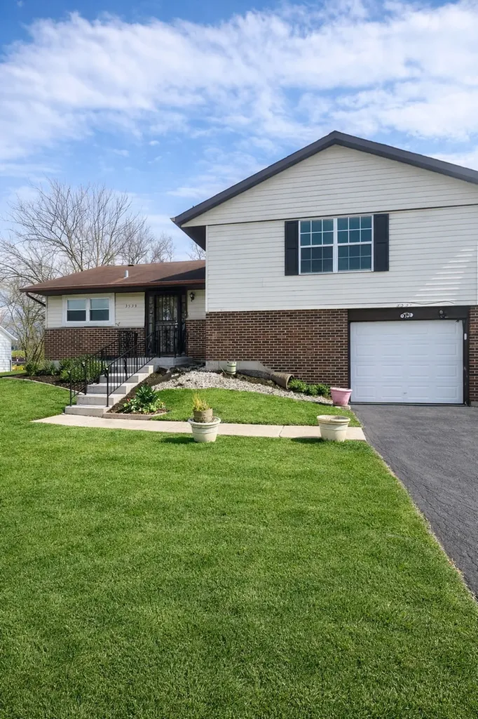 3539 Marseilles Lane Hazel Crest IL 60429